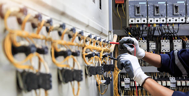 Professional Electrician technician working in Edwardsville, PA